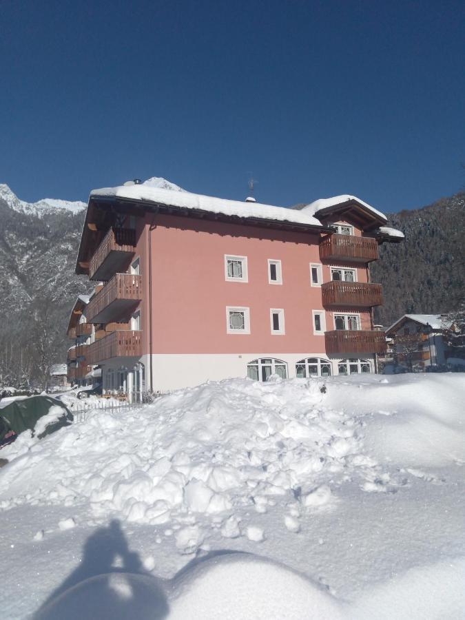 Hotel Garni Al Nardis Carisolo Dış mekan fotoğraf