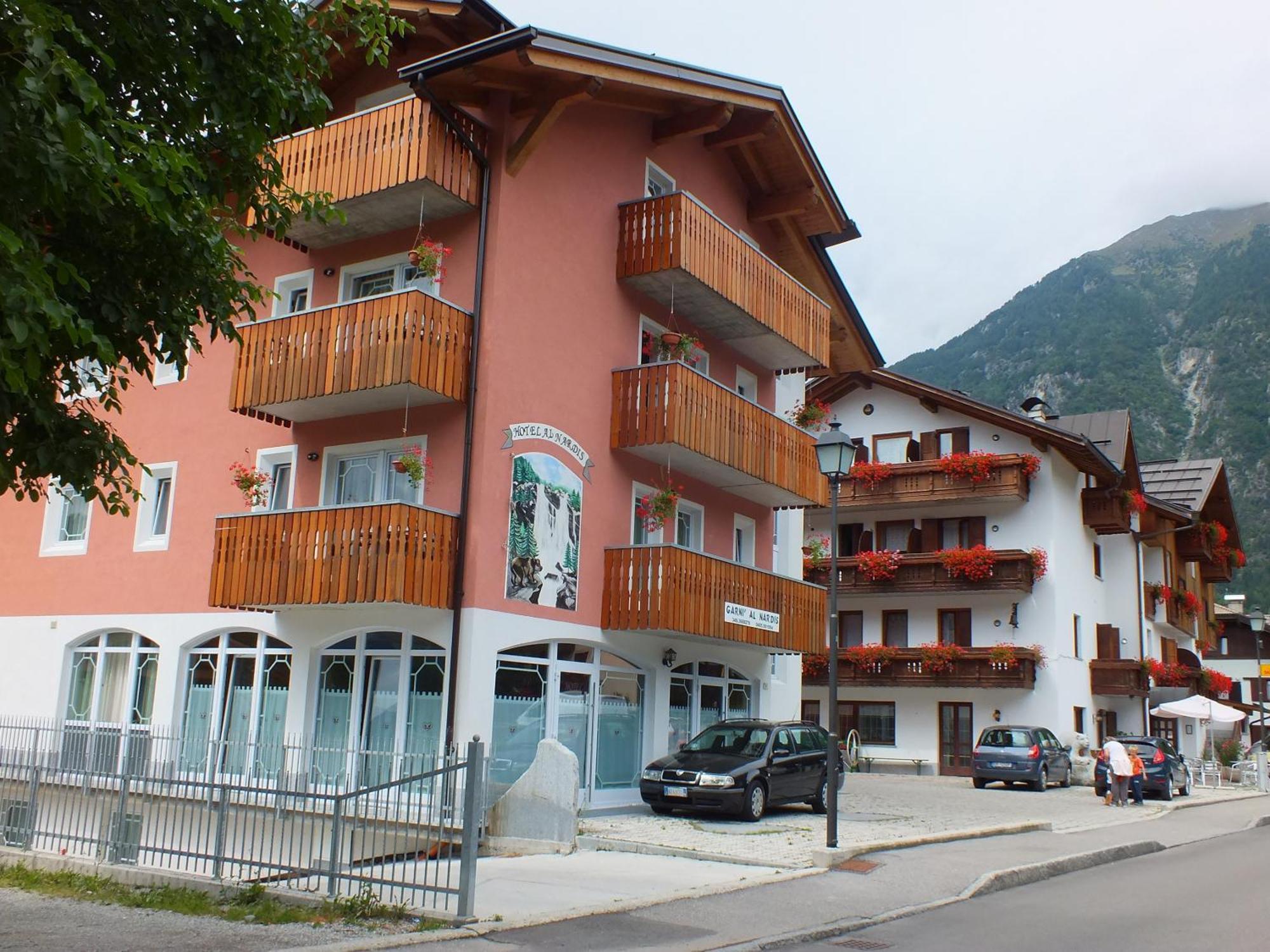 Hotel Garni Al Nardis Carisolo Dış mekan fotoğraf